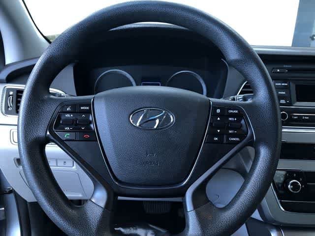 Thumbnail: 2016 Hyundai Sonata - 24