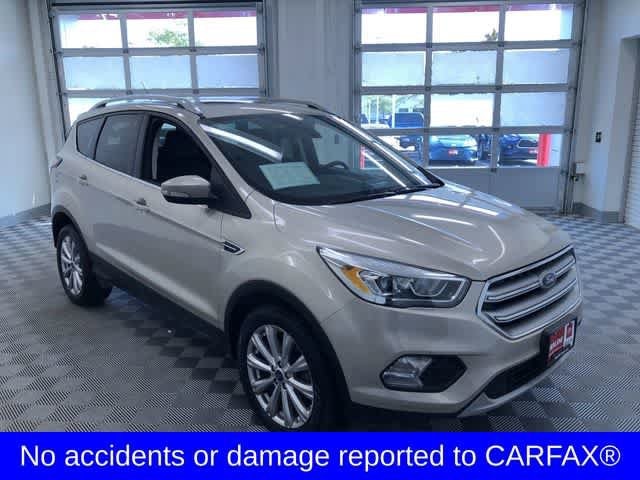 Thumbnail: 2017 Ford Escape - 3