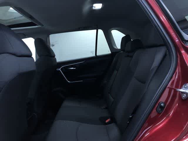 Thumbnail: 2023 Toyota RAV4 - 20