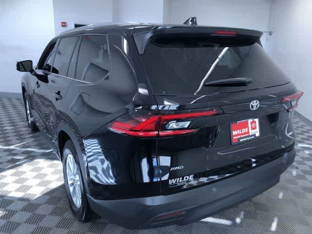 2025 Toyota Grand Highlander XLE photo 4