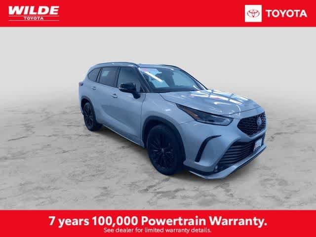 Thumbnail: 2025 Toyota Highlander - 3