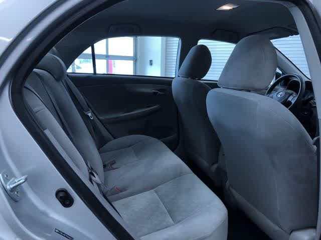 Thumbnail: 2009 Toyota Corolla - 22