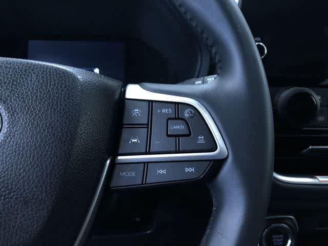 Thumbnail: 2025 Toyota Grand Highlander - 28