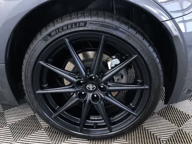 Thumbnail: 2025 Toyota GR86 - 16