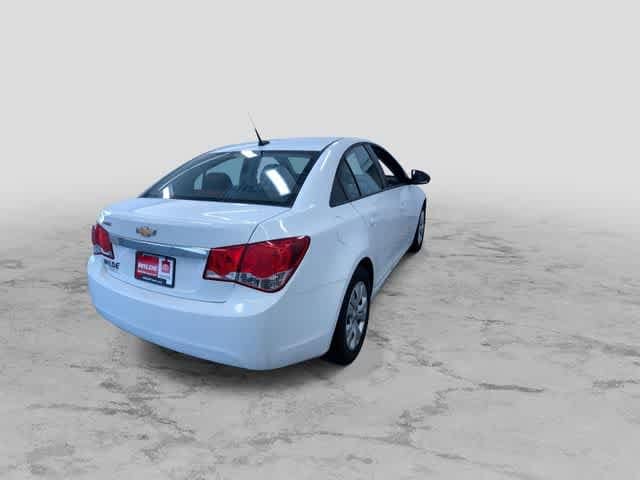 Thumbnail: 2013 Chevrolet Cruze - 10