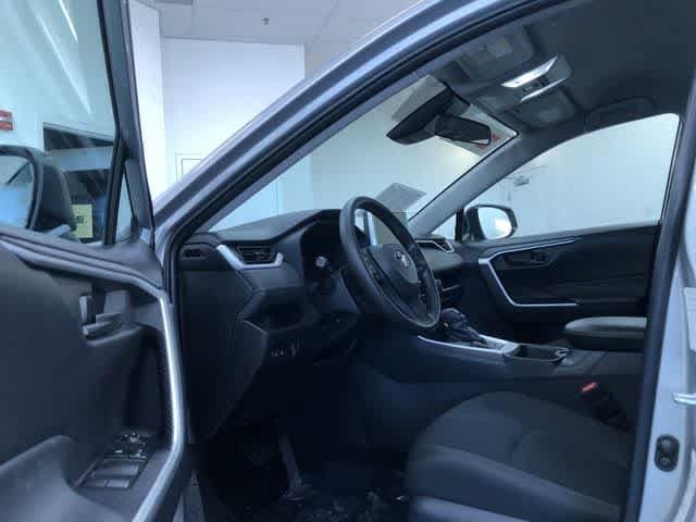 Thumbnail: 2025 Toyota RAV4 - 10