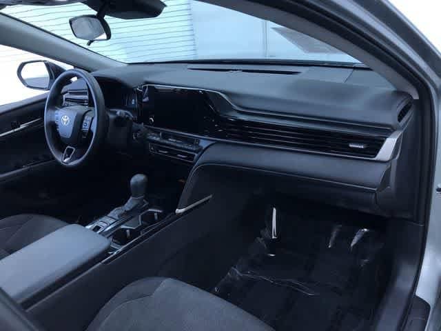 Thumbnail: 2025 Toyota Camry - 24