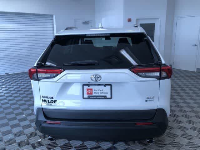 Thumbnail: 2025 Toyota RAV4 - 13