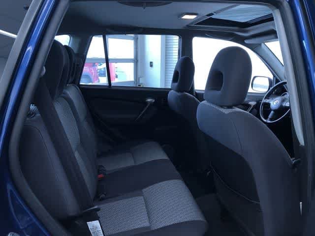 Thumbnail: 2005 Toyota RAV4 - 20