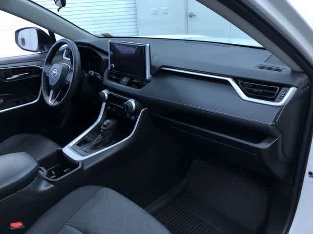 Thumbnail: 2023 Toyota RAV4 - 23