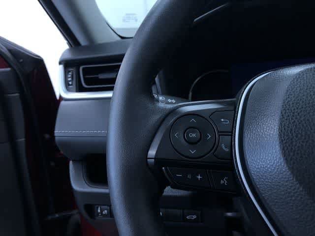 Thumbnail: 2023 Toyota RAV4 - 25
