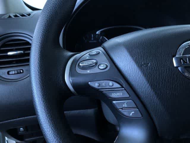 Thumbnail: 2017 Nissan Pathfinder - 25