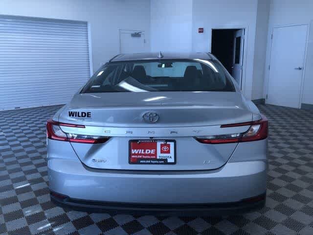 Thumbnail: 2025 Toyota Camry - 13