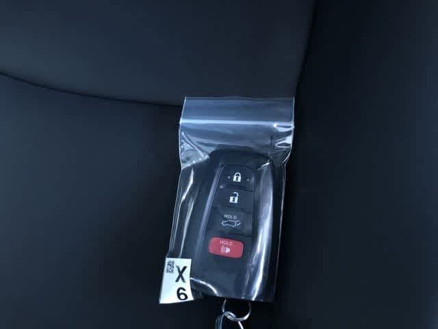 Thumbnail: 2025 Toyota RAV4 - 25