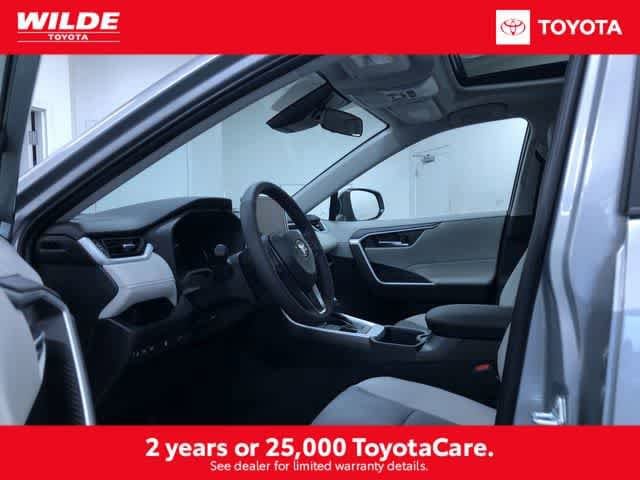 Thumbnail: 2025 Toyota RAV4 - 2