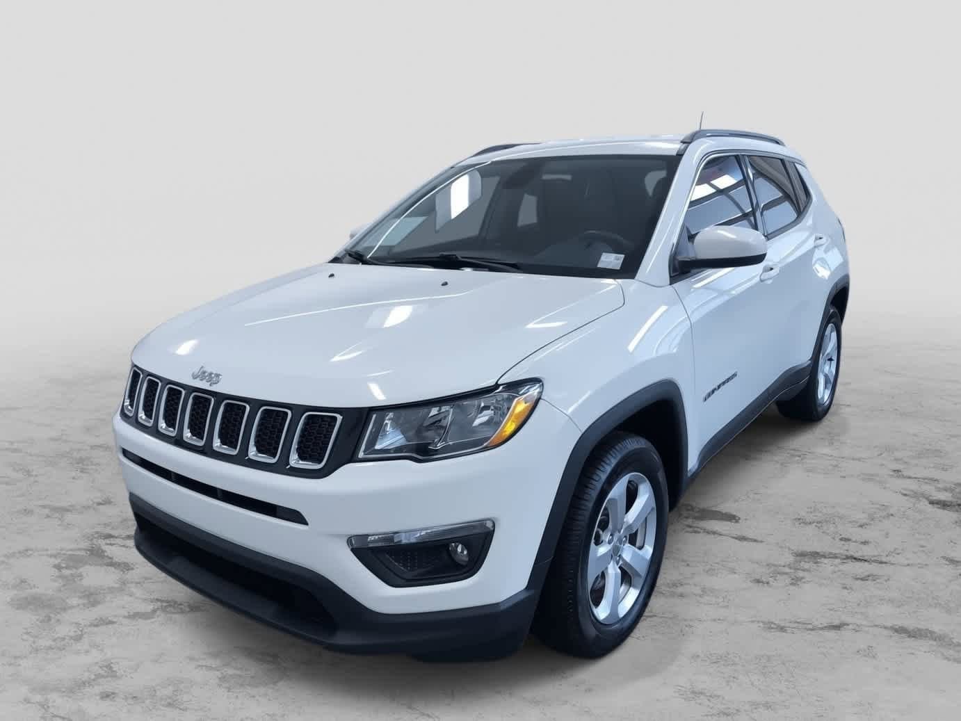 2018 Jeep Compass Latitude -
                  West Allis, WI