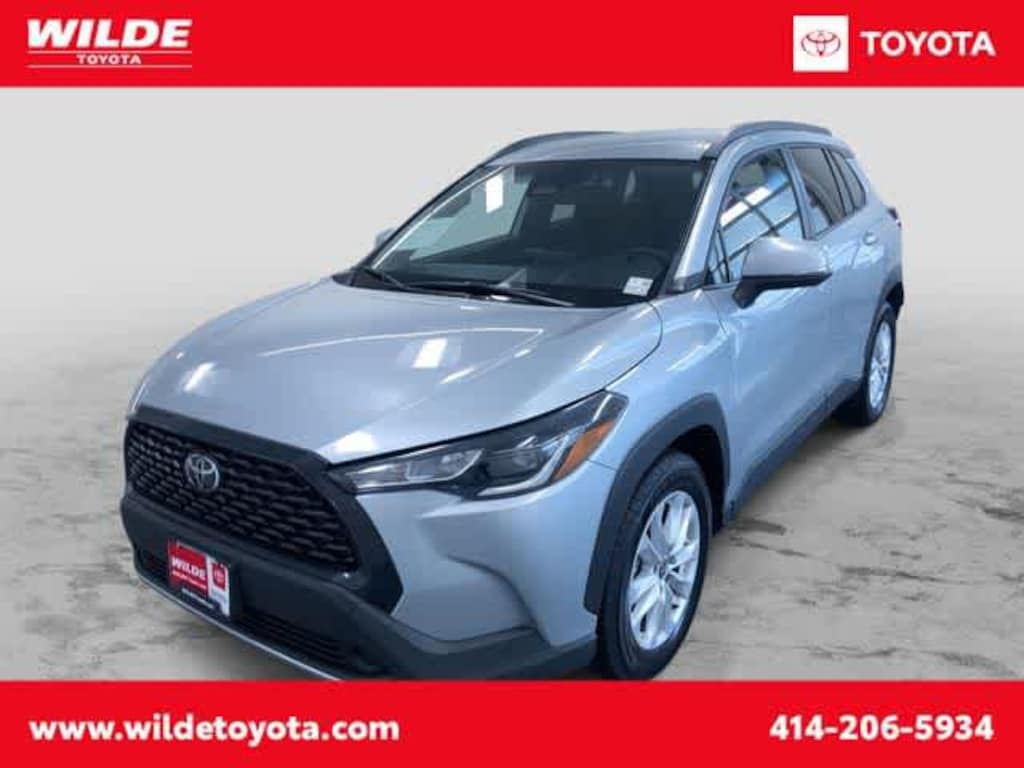 Used 2024 Toyota Corolla Cross LE Sport Utility