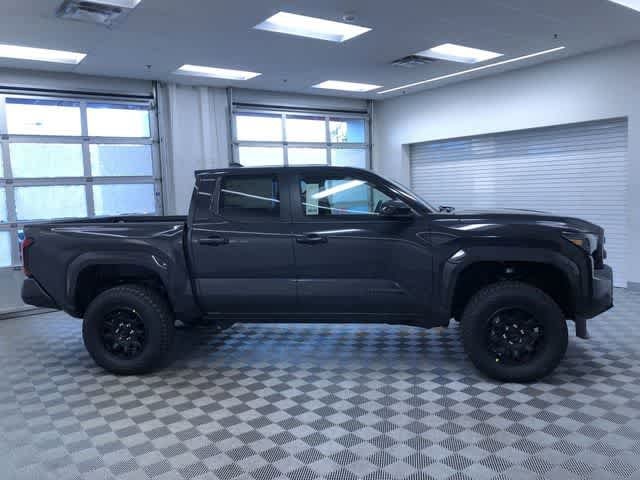 Thumbnail: 2025 Toyota Tacoma - 6