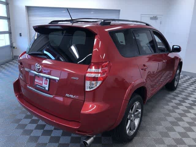 Thumbnail: 2010 Toyota RAV4 - 39