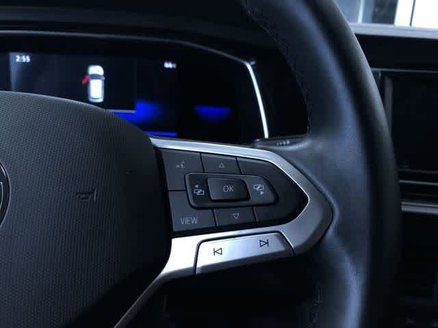 Thumbnail: 2022 Volkswagen Jetta - 25