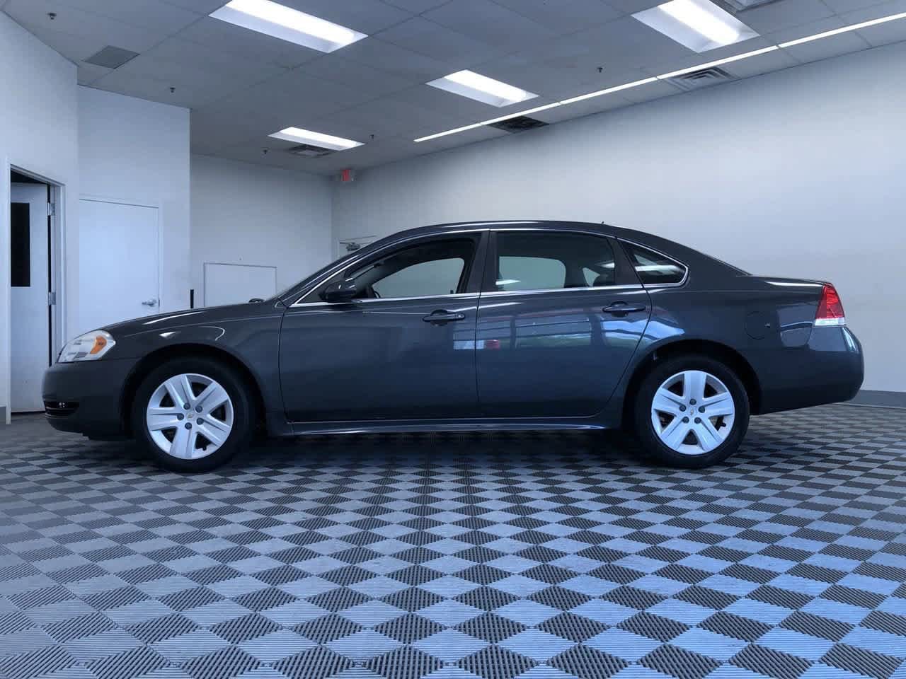 Thumbnail: 2010 Chevrolet Impala - 11