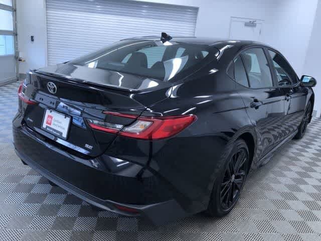 Thumbnail: 2025 Toyota Camry - 33