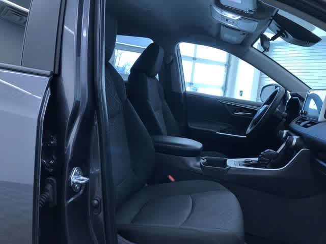 Thumbnail: 2025 Toyota RAV4 - 23