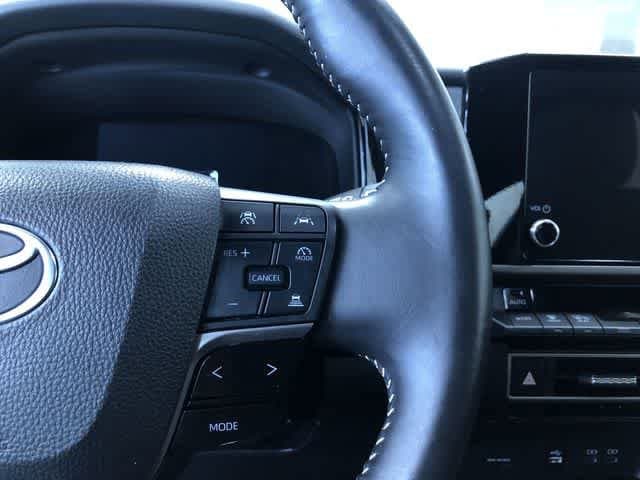 Thumbnail: 2025 Toyota Camry - 27