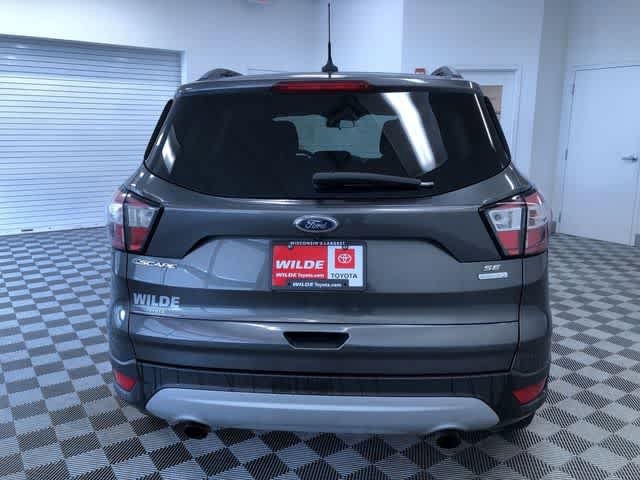 Thumbnail: 2018 Ford Escape - 14