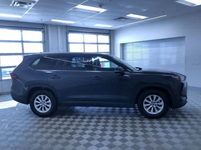 Thumbnail: 2025 Toyota Grand Highlander - 35