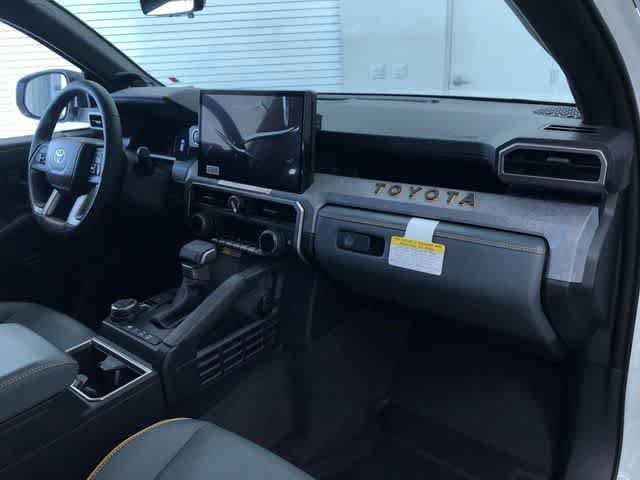 Thumbnail: 2025 Toyota 4Runner - 16