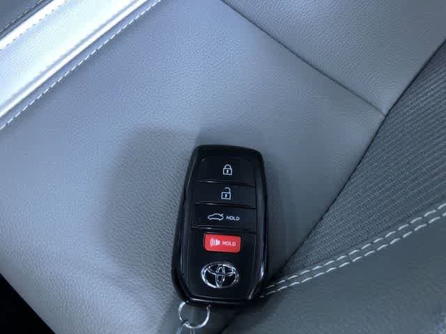 Thumbnail: 2025 Toyota Camry - 24