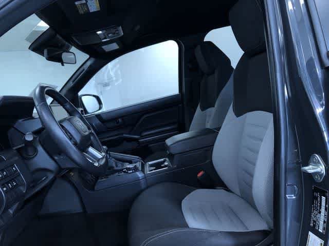 Thumbnail: 2025 Toyota 4Runner - 18