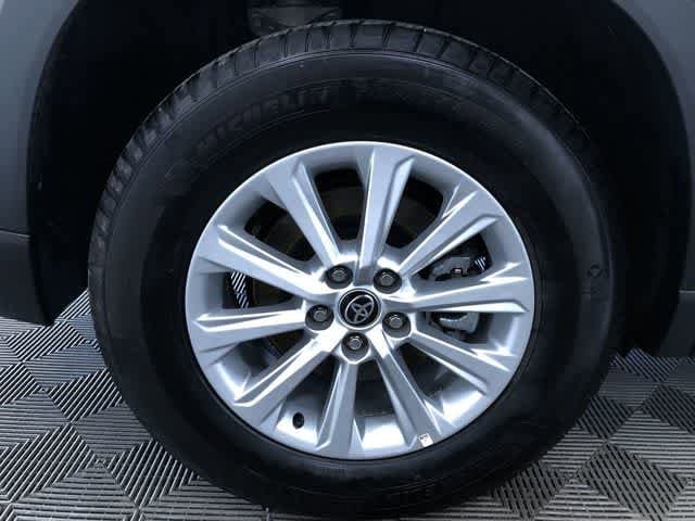 Thumbnail: 2025 Toyota Grand Highlander - 18