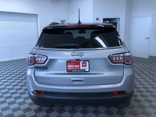 Thumbnail: 2017 Jeep Compass - 14