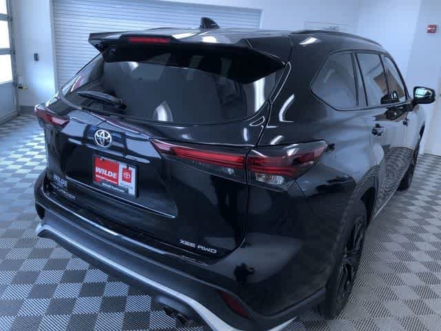 Thumbnail: 2025 Toyota Highlander - 34