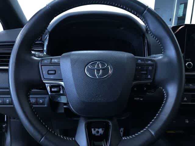 Thumbnail: 2025 Toyota Camry - 23