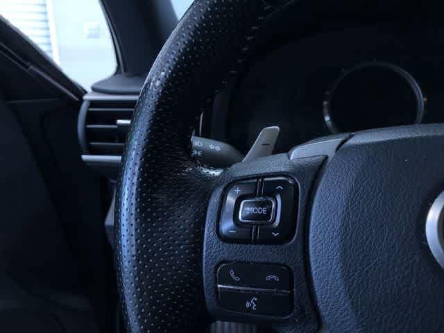 Thumbnail: 2017 Lexus IS - 27