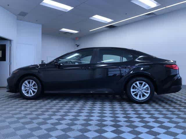 Thumbnail: 2025 Toyota Camry - 12