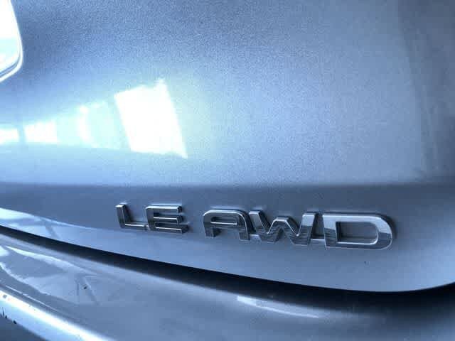 Thumbnail: 2024 Toyota Highlander - 17