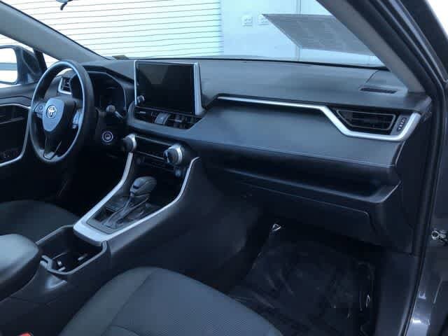 Thumbnail: 2025 Toyota RAV4 - 23