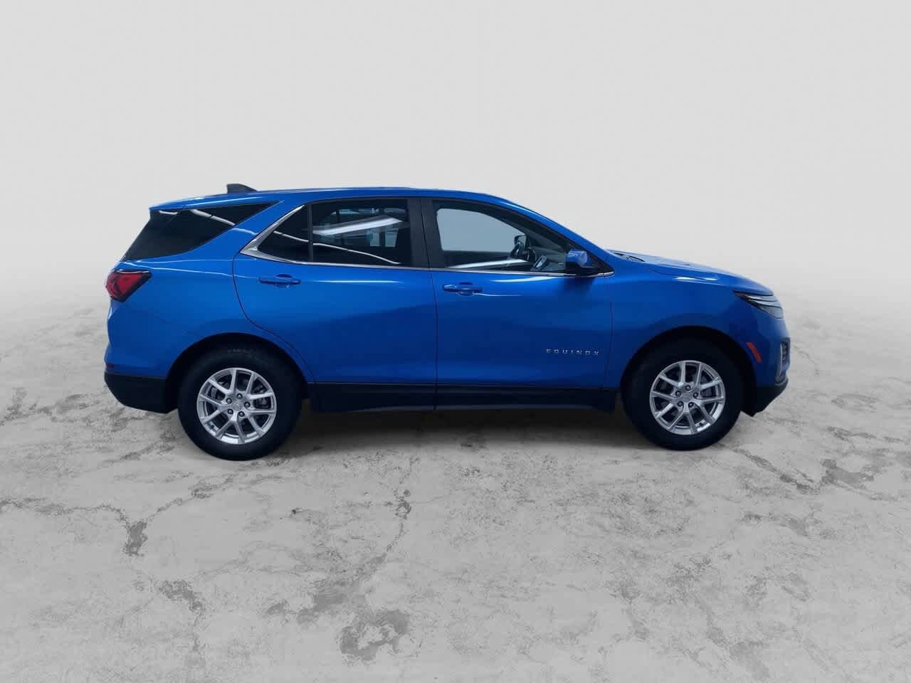 2024 Chevrolet Equinox LT 2