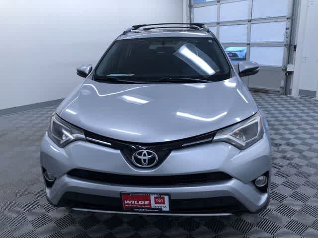 Thumbnail: 2016 Toyota RAV4 - 14