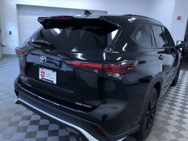 Thumbnail: 2025 Toyota Highlander - 33