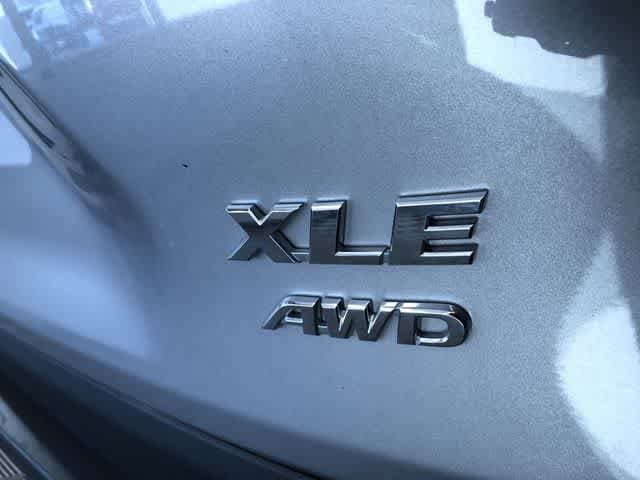 Thumbnail: 2025 Toyota RAV4 - 15