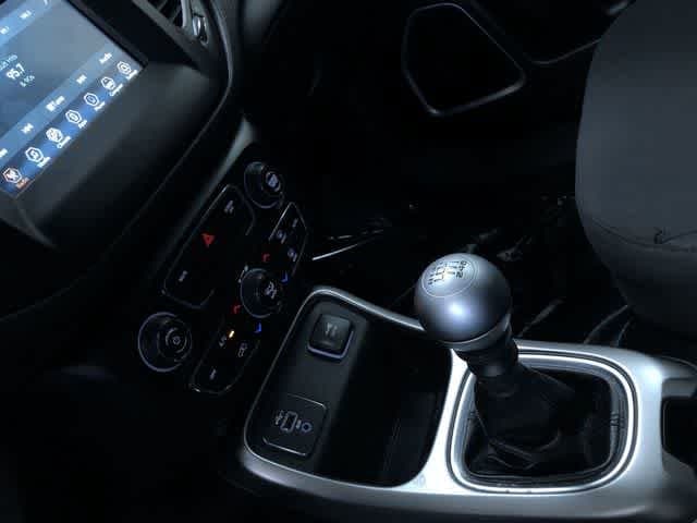 Thumbnail: 2019 Jeep Compass - 21