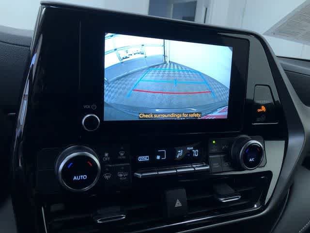 Thumbnail: 2024 Toyota Highlander - 30