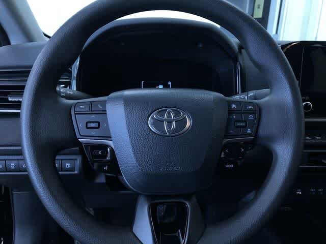 Thumbnail: 2025 Toyota Camry - 25