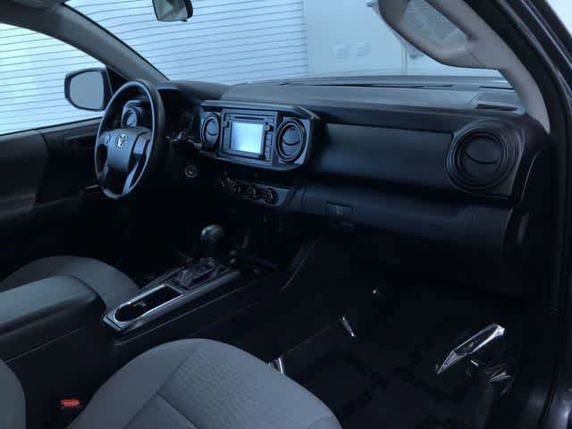 Thumbnail: 2017 Toyota Tacoma - 16