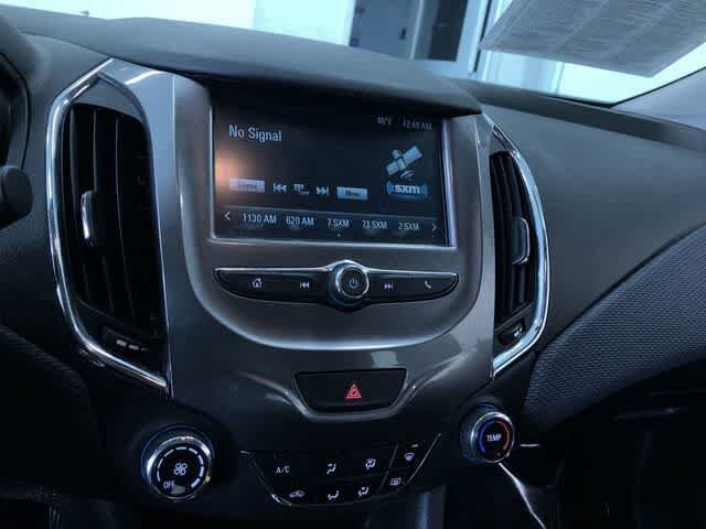 Thumbnail: 2017 Chevrolet Cruze - 28